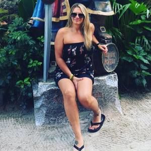 Meet your Posher, Michele